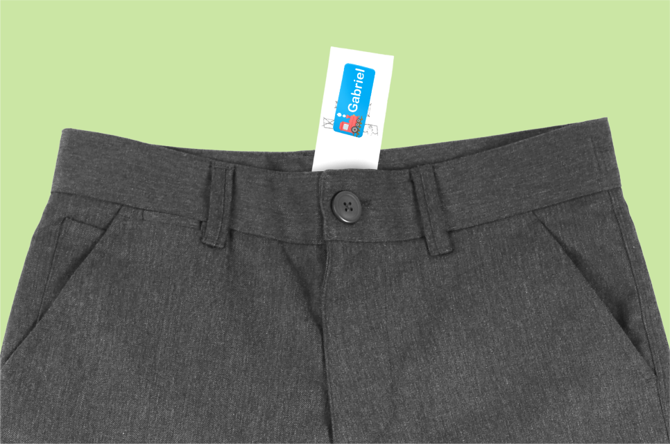 Naamsticker aangebracht op een kledinglabel